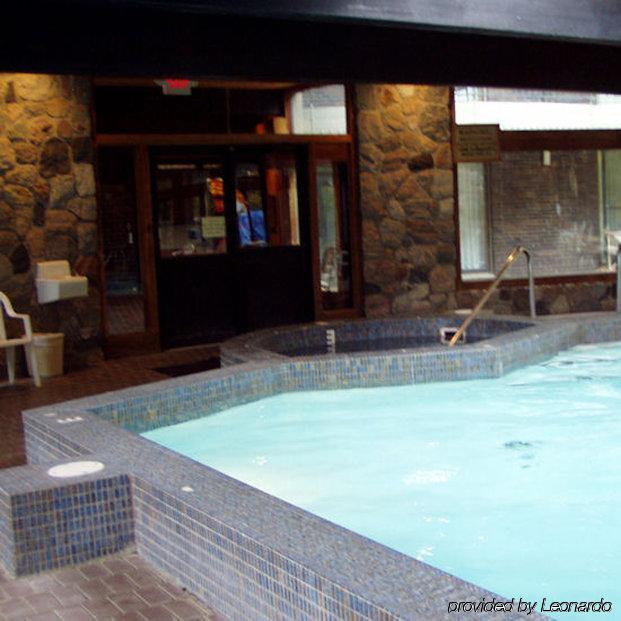 Summit Village Bellaire Ανέσεις φωτογραφία