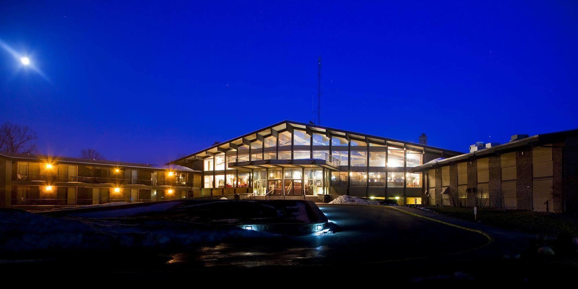 Summit Village Bellaire Εξωτερικό φωτογραφία